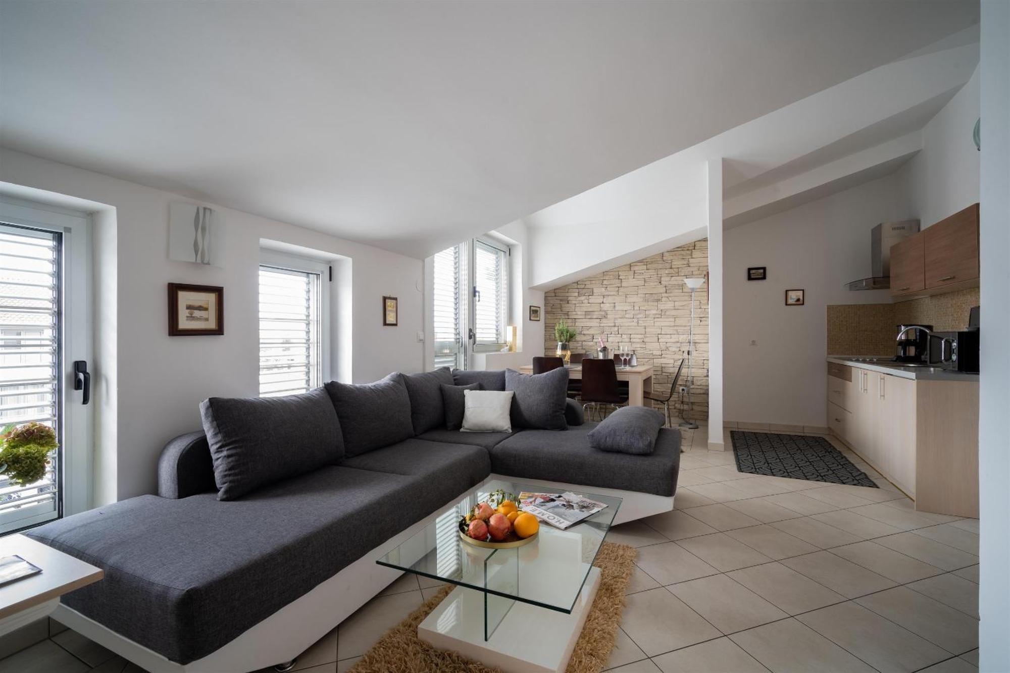Apartments Valbruna Rovinj Exterior photo