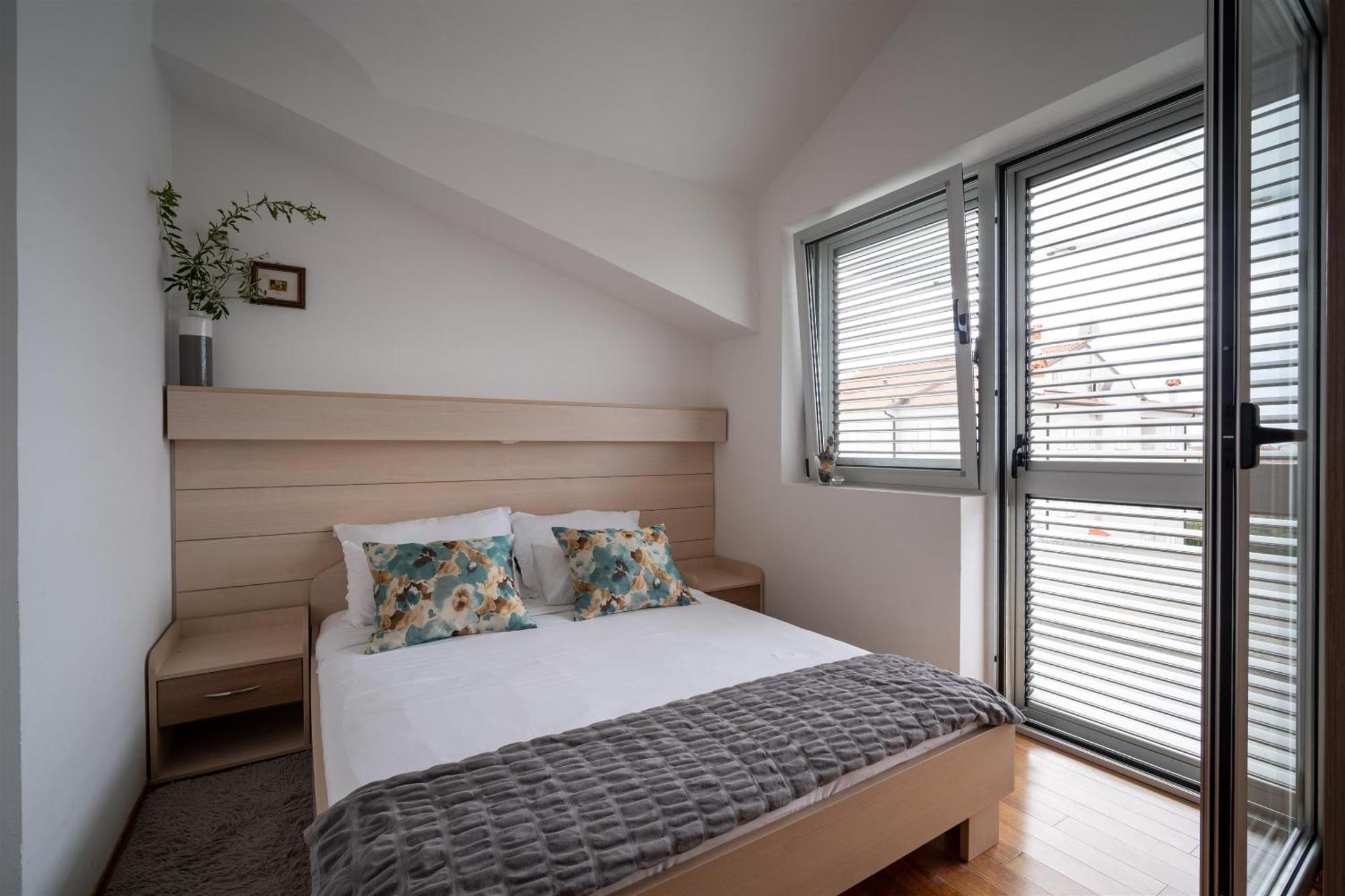 Apartments Valbruna Rovinj Exterior photo