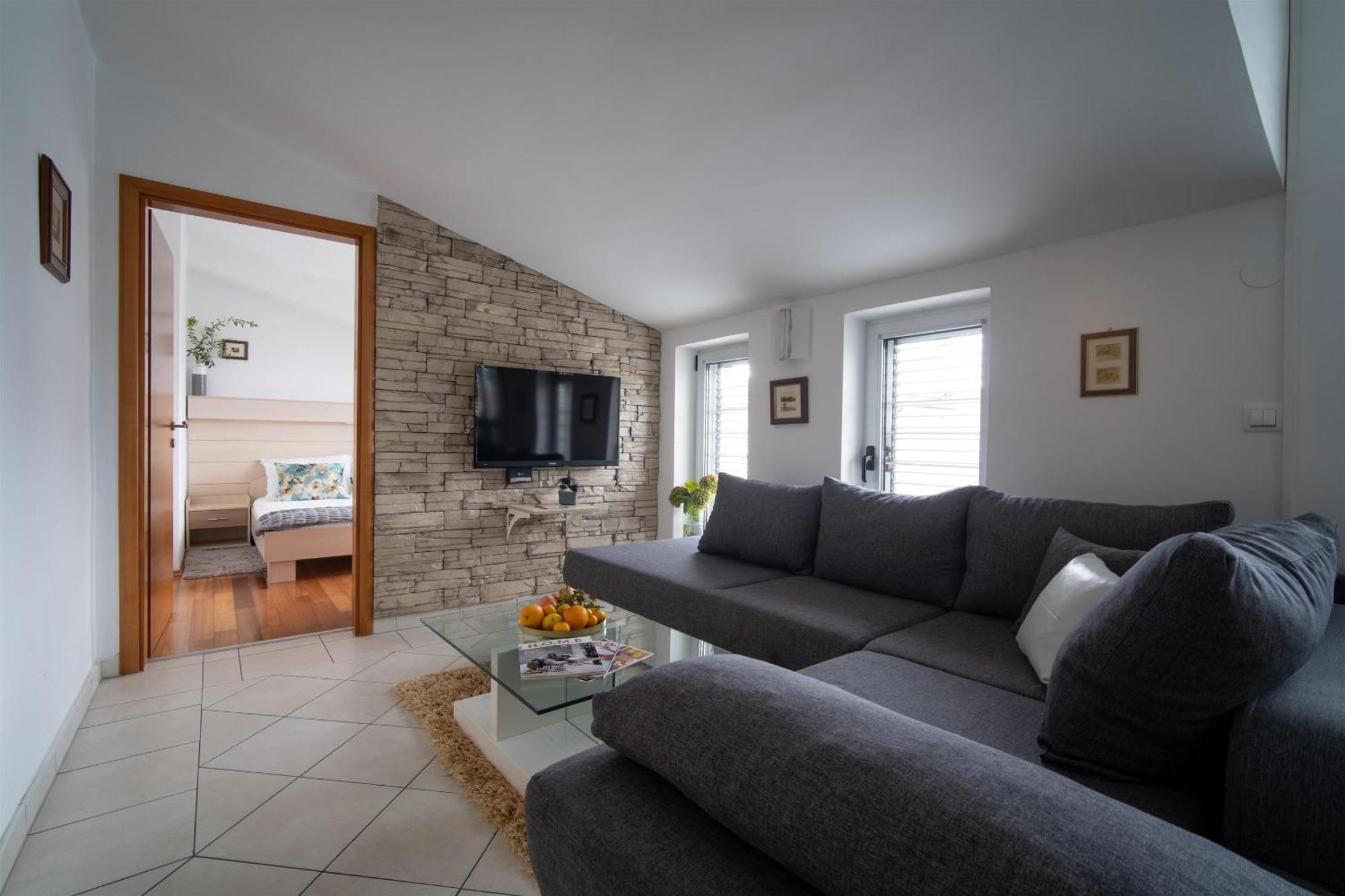 Apartments Valbruna Rovinj Exterior photo