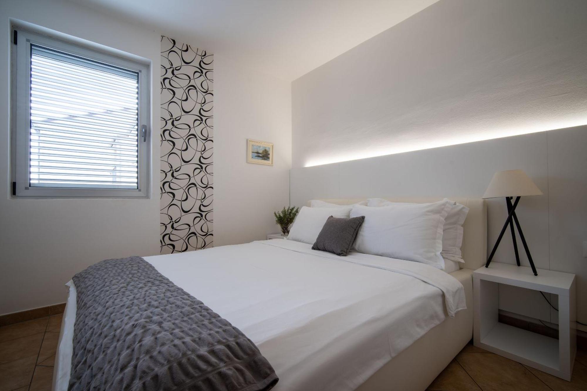 Apartments Valbruna Rovinj Exterior photo